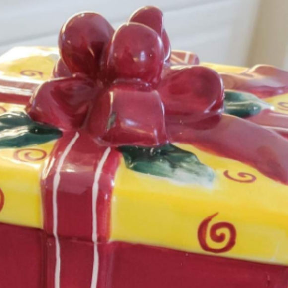 Vintage Cookie Jar Christmas Presents Stacked Boxes - Picture 8 of 8